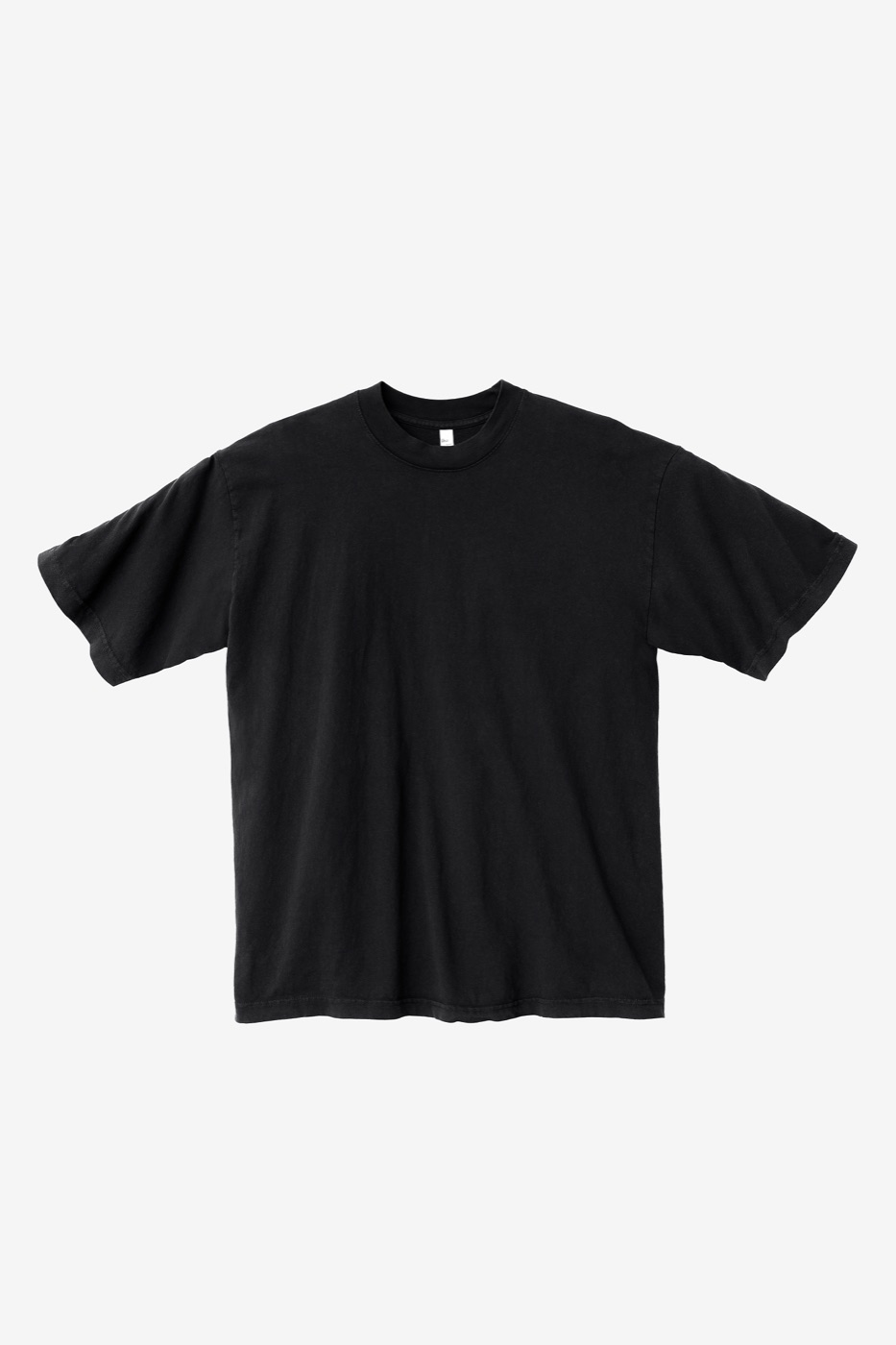 Black's Tee in black, front